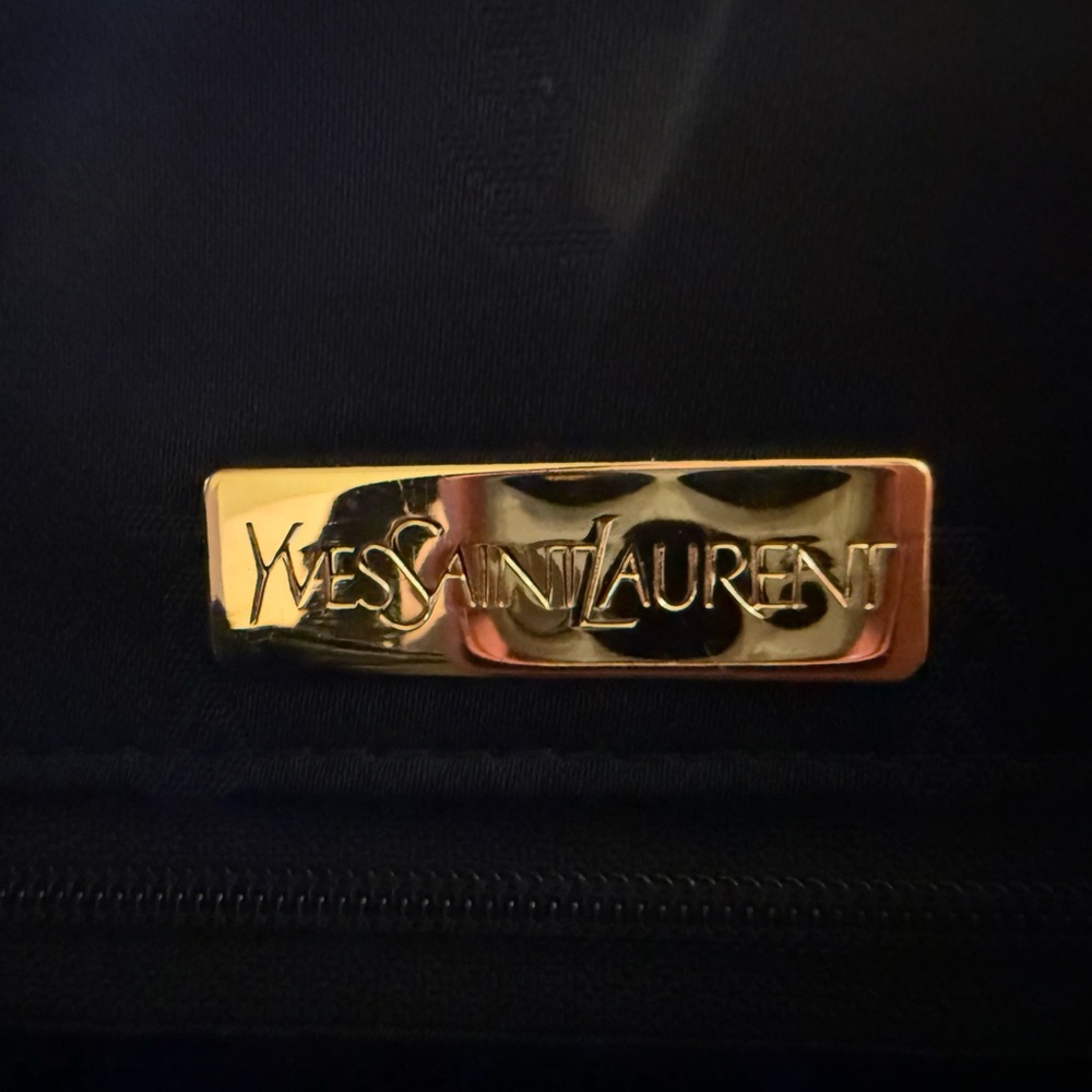 Vintage YSL Tote Bag, with Gold Hardware and Heart Clasp! EUC! Comes with insert - Picture 7 of 11